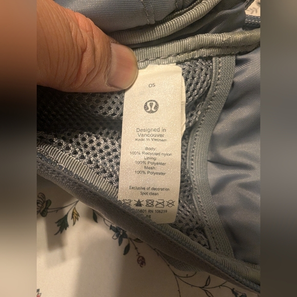 Lululemon Athletica Belt Waist Crossbody Shoulder Bag - Picture 6 of 8